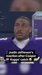Justin Jefferson's Mid-Game Chain Mishap Explained