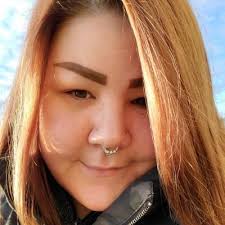 Andrea Archambeault (@AndreaBookNerd)