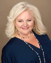 Bruce Swindle's Instagram, Twitter & Facebook