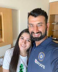 De quelle taille et combien pèsent puja pabari (cheteshwar pujara's wife)? Cheteshwar Pujara On Twitter Happy Birthday Puja Mylife