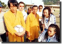 The plot is utterly ridiculous, and the soccer in the movie is unlike any ever played anywhere on earth, but watching shaolin soccer, you. Film Shaolin Soccer 2001 Chinese Movie Database