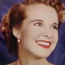 莫娜·弗里曼_百度百科