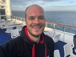 Daniel Maughan's Instagram, Twitter & Facebook