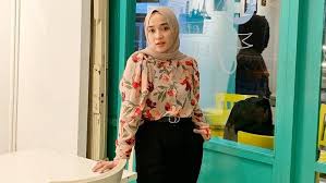 Kabar perselingkuhan nissa sabyan dan ayus sabyan ternyata bukan gosip semata. Biodata Ririe Fairus Lengkap Agama Umur Dan Pengakuan Perselingkuhan Ayus Dan Nissa Sabyan