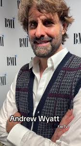 Andrew Waite's Instagram, Twitter & Facebook