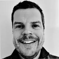 Chris Coe's Instagram, Twitter & Facebook