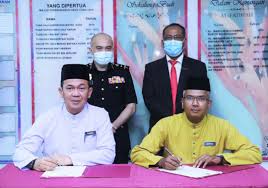 Specialize in majlis perbandaran, cukai taksiran and local. Tanda Majlis Perbandaran Hang Tuah Jaya Bandaraya Pintar FeÑ˜sbuk