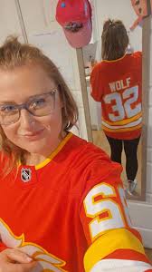 Calgary Flames new goalie jersey arrival