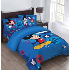 The soft reversible comforter provides two distinctive looks, a subtile stripe patter and a repeating mickey mouse print. Mickey Mouse Bedding Sets You Ll Love In 2021 Visualhunt