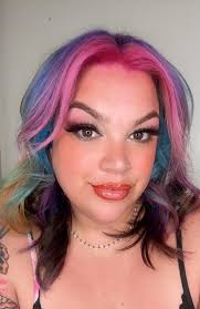 Good evening, my name is Destinee a Licensed Hairstylist here in Lubbock,  TX. I have now been a hairstylist for a couple of years and love to do  anything hair, skin or