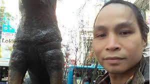 Chú chó nổi tiếng MXH sau khi xuất hiện với biểu cảm buồn rười rượi vì  không được ra ngoài chơi do lệnh phong tỏa Covid-19