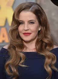 Photo : Michael Jackson avec Lisa-Marie Presley à Versailles