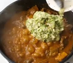 Pour the colored water on the rice and beans. The Original Huzlaw06 Twitter