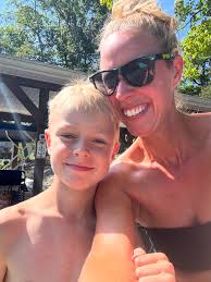 Such a special girl… she made my week unforgettable. 5 minutes of sunset