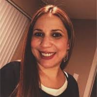 Renee Ratcliff's Instagram, Twitter & Facebook