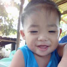 Grabe.. Kala mo nagpapaalis ng langaw.. Sabi ko nmn wala pa ako nakikita..  Isang beses pag uwin ko, may nakita akong dalawang tinapa.. Buti nlng di  kinain ng mga dalaga ko.. Naisip