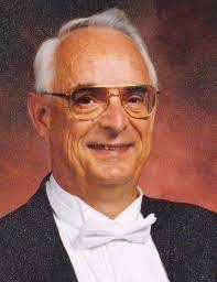 Gary Lewellen's Instagram, Twitter & Facebook