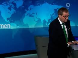 („der junge muss an die. Tagesschau Boss Jan Hofer Darum Liebt Der Hamburger Seine 28 Jahre Jungere Frau Mopo De