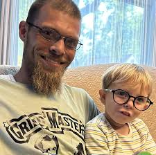 Ok here's a nuke dropping truth from my part. I know comments will be  awesome now. 🤣 I played Fallout 1,2, BoS, Fallout 3, New Vegas and Fallout  4. The sad truth