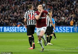 Fra wikipedia, den frie encyklopedi. Declan Rice In Chelsea Transfer Hinweis Zuzugeben Er Wurde Die Liebe Zu Spielen Mit Seinem Besten Freund Mason Mount Aktuelle Boulevard Nachrichten Und Fotogalerien Zu Stars Sternchen
