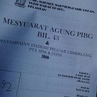 Contextual translation of penyampaian cenderahati into english. Photos At Smk Mahmud Muhyidin College Academic Building