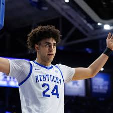 Kentucky basketball center Malachi Moreno already impressing Mark Pope