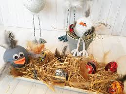 (avec une couronne de polystyrène, une pelote de laine « à poil » et des fleurs et les décos faites par seb, avec maman : Voici De Belles Idees De Deco Pour Bricoler Ensemble A Paques