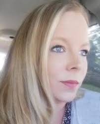 Tammy Lewellen's Instagram, Twitter & Facebook