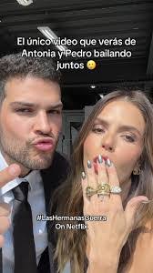 Perla Guerra's Instagram, Twitter & Facebook