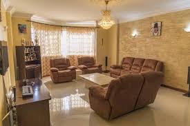 Features include borehole, intercom, lift, electric fence, partial backup generator, vaastu, utility area and solar heating. Apartments For Sale In Parklands Nairobi Kenya Home Facebook