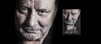 15 martie 1952, chrzanów, voievodatul polonia mică, polonia) este un actor de teatru, televiziune și film, scenarist, regizor, cântăreț și comic polonez.este cunoscut mai ales pentru rolul lui ferdynand kiepski în serialul tv świat według kiepskich ⁠(d). Andrzej Grabowski Z Nagroda Honorowa Pyszadla 2021 Stowarzyszenie Filmowcow Polskich