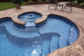 Saltwater Fiberglass Swimming Pool By Dolphin Pools Of West Monroe Viking Pools Trilogy Pools Swimming Pools Backyard Swimming Pools Fiberglass Swimming Pools