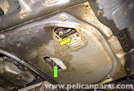 However, in order for it to perform at its best, it's going to need bmw x5 engine oil, which is easily found at your local autozone. Bmw X5 Oil Change E53 2000 2006 Pelican Parts Diy Maintenance Article