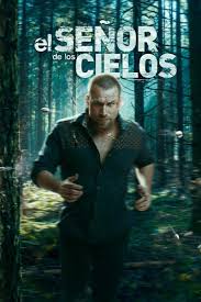 Está escrita por luis zelkowicz y mariano calasso, basada en una idea original de andrés lópez. Image Gallery For El Senor De Los Cielos Tv Series Filmaffinity