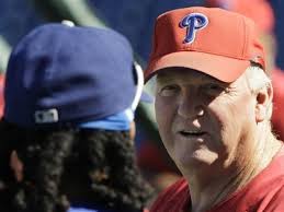 Manuel's mother dies before Game 2