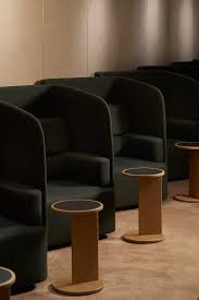 Qantas First Class Lounge In Singapore By Caon Studio Akin Atelier In 2020 Interior Design Awards Australian Interior Design Lounge