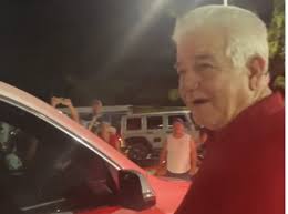 Buitre" "Pones mal el apelllido" le gritan a Pepín en Balancán