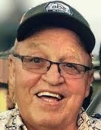 Raymond Kitchell's Instagram, Twitter & Facebook