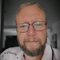 Kevin Falconer's Instagram, Twitter & Facebook