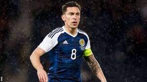 Lebt scott brown alleine, hat er eine freundin / frau? Scott Brown Footballer Born June 1985 Detailed Biography With Photos Videos