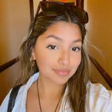 chloe nicholson (@chloenicholson7)