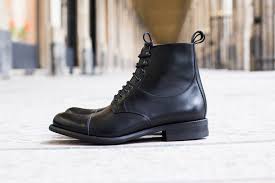 Découvrez les bottes 1460 dr. Fanatique Cafe Hotel Boots A Lacets Lespeillasses Com