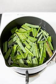 You can make your own lemongrass oil at home for therapeutic use. How To Make Lemongrass Tea Recipe Masalaherb Com