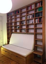 Neueste Kreation Speziell Fur Kleine Raume Nachts Ein Bett Und Tagsuber Ein Sofa Multifunktional Mit Bildern Mobel Nach Mass Wohnen Kleiner Raum