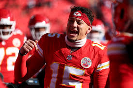 Chiefs Linked to Contentious QB Replacement for Patrick Mahomes - Newsweek