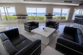 It offers an outdoor pool overlooking formentera and rooms with balconies. Hotel Nautico Ebeso Ibiza Stadt Aktualisierte Preise Fur 2021