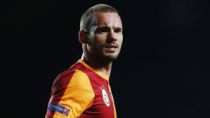 Choose from a curated selection of trending wallpaper galleries for your mobile and desktop screens. Hd Wallpaper Galatasaray S K Soccer Wesley Sneijder Wallpaper Flare