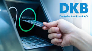 Die telefonnummer ist auf der webseite der dkb etwas versteckt. Dkb Kostenlose Kredit Und Girokarte Vor Dem Aus Computer Bild