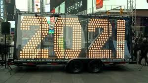 times square '2021' numerals arrive in
