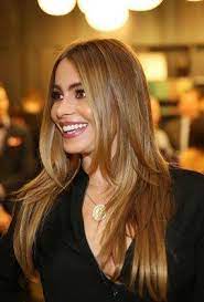 Layered hairstyle is a hairstyle that can be used by any woman, having any type of hairs.this hairstyle is in the same way look excellent on slim and large hairs. Pin On Hair